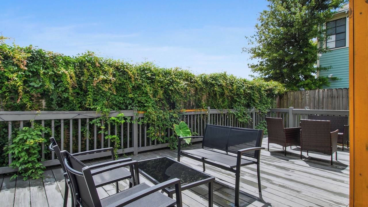 Photo of Patio Balcony in Central City