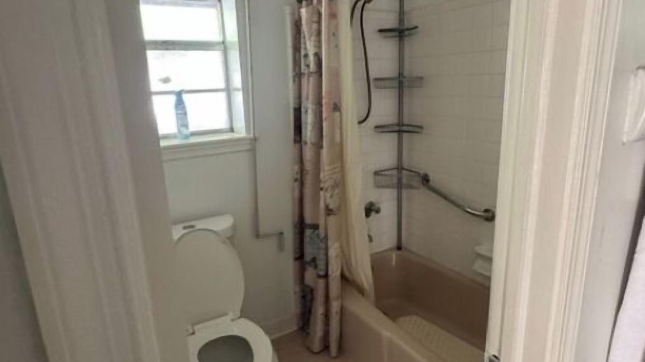 Photo of Bathroom in Old Aurora