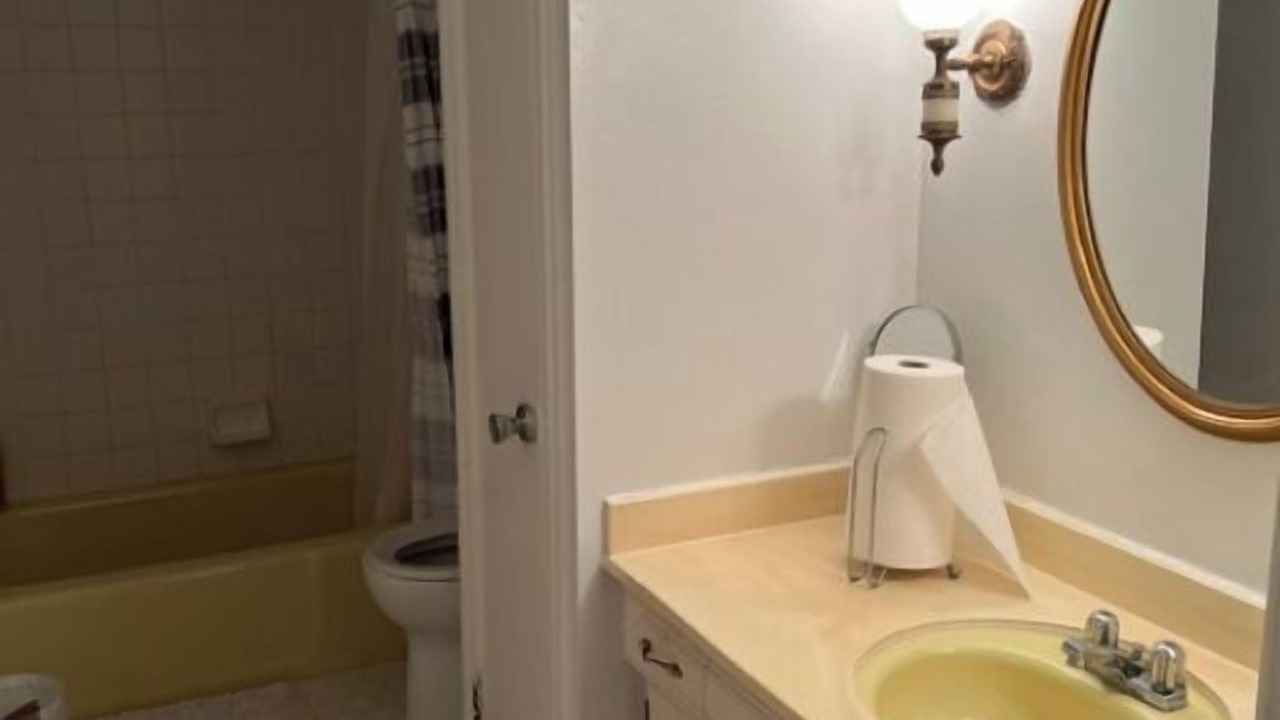 Photo of Bathroom in Old Aurora