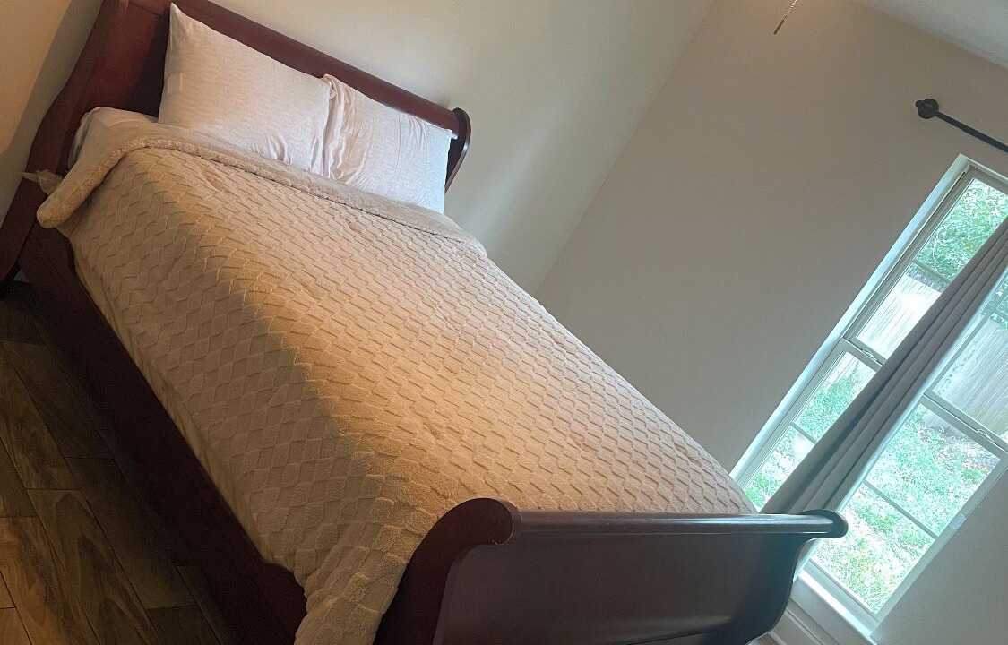 Photo of Bedroom in Old Jefferson