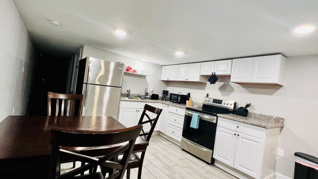 Photo of Kitchen in Holy Cross District