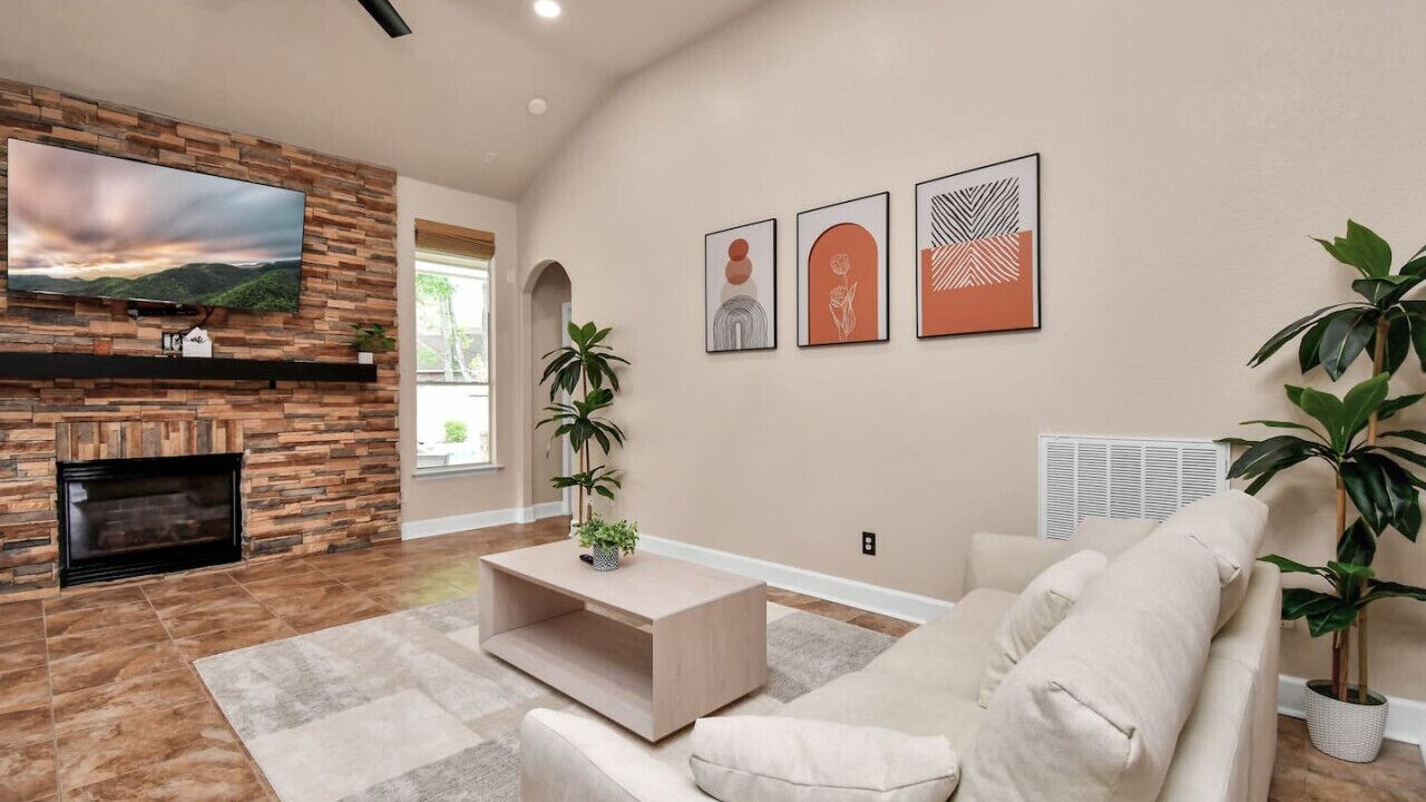 Photo of Livingroom in College Park