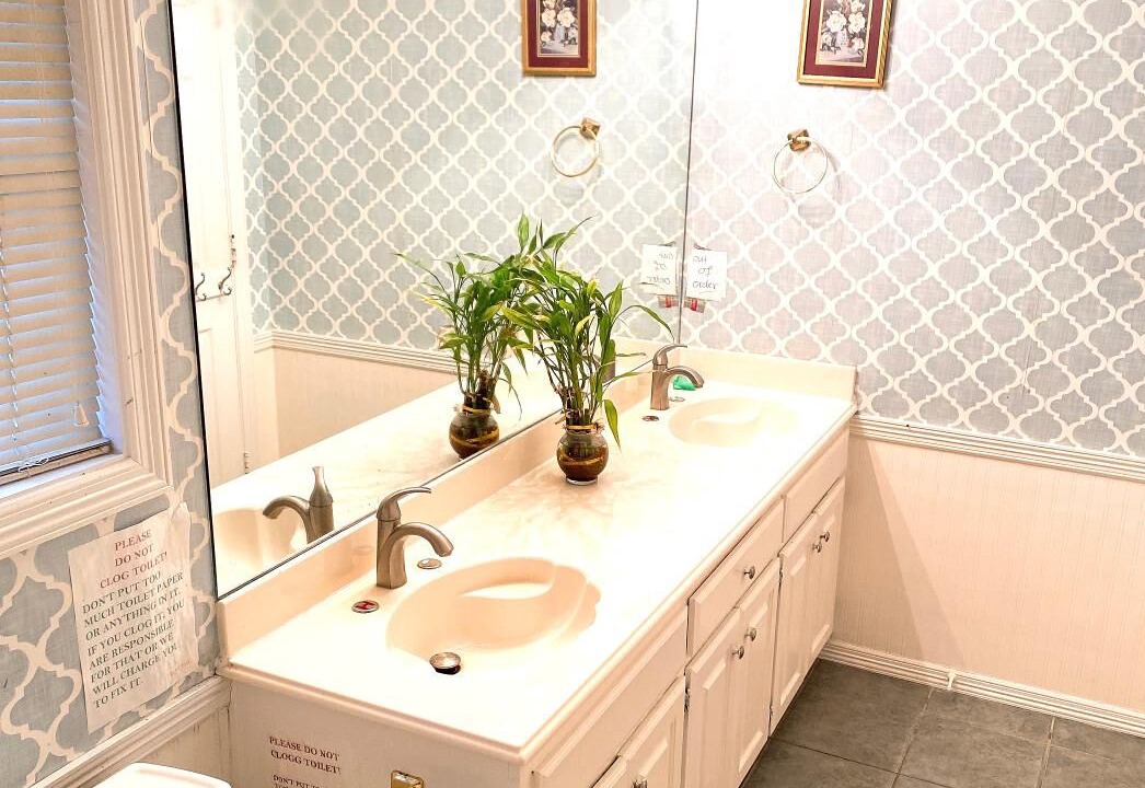 Photo of Bathroom in Far North Dallas