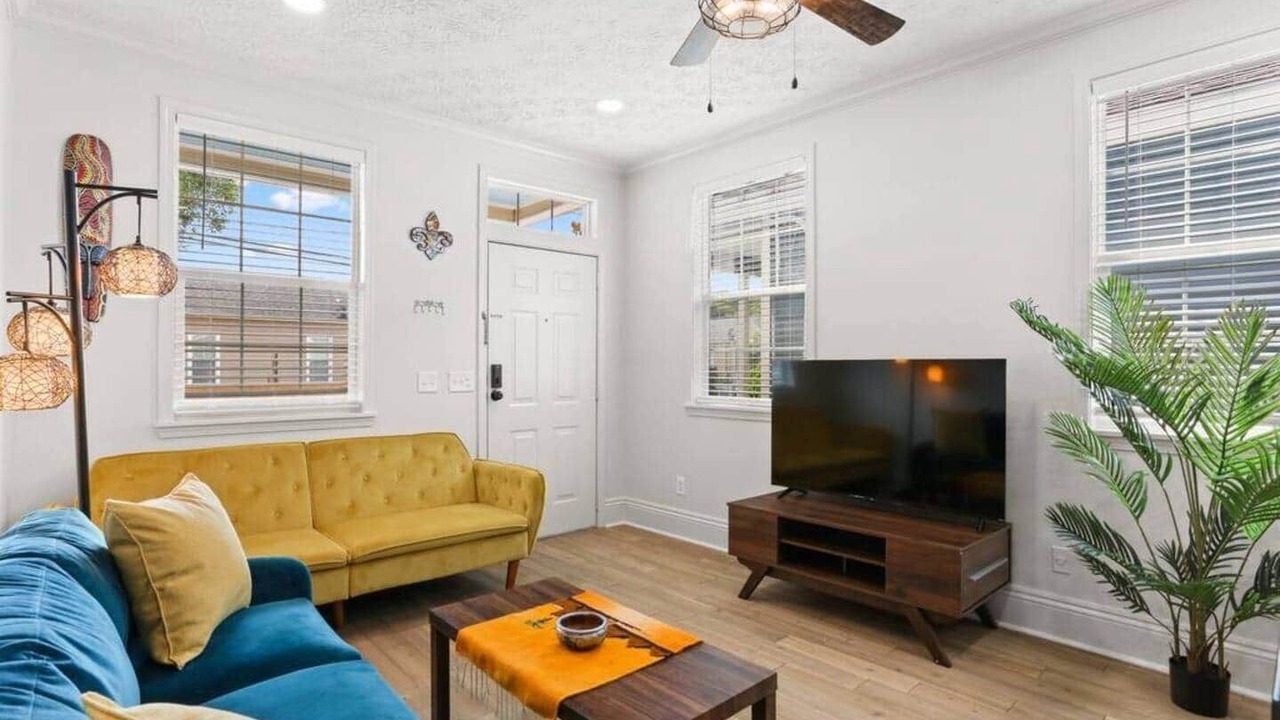 Photo of Bedroom in Mid-City