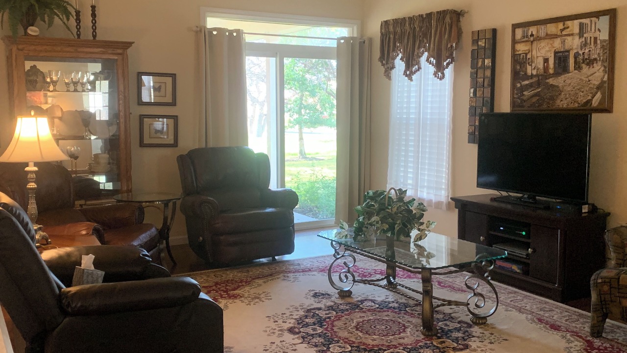 Photo of Livingroom in Sun City