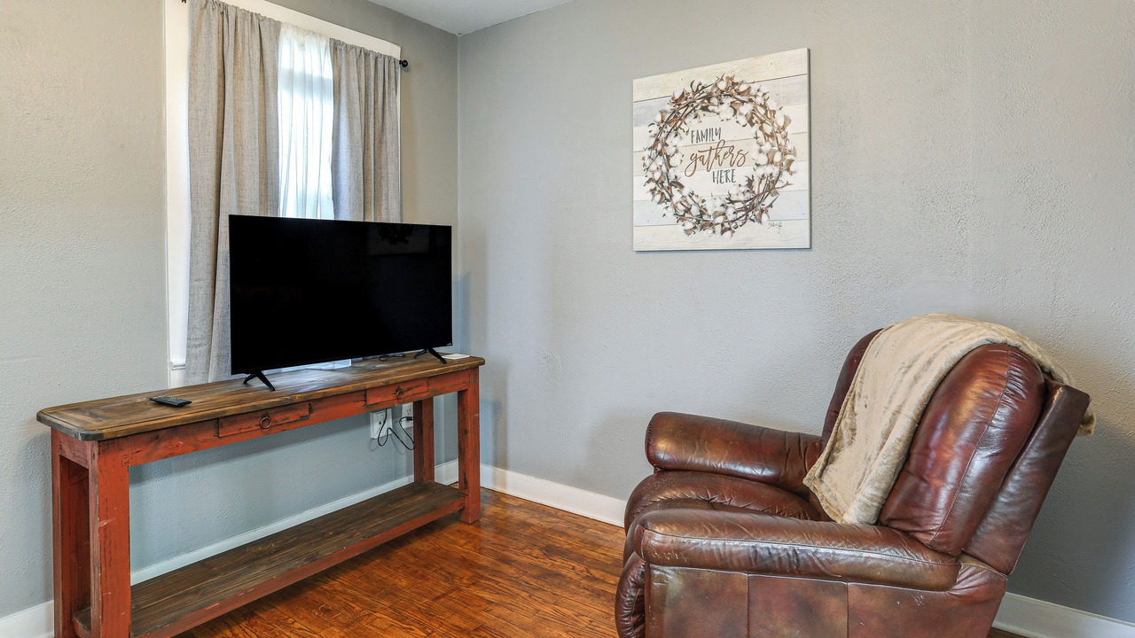 Photo of Livingroom in Port Allen