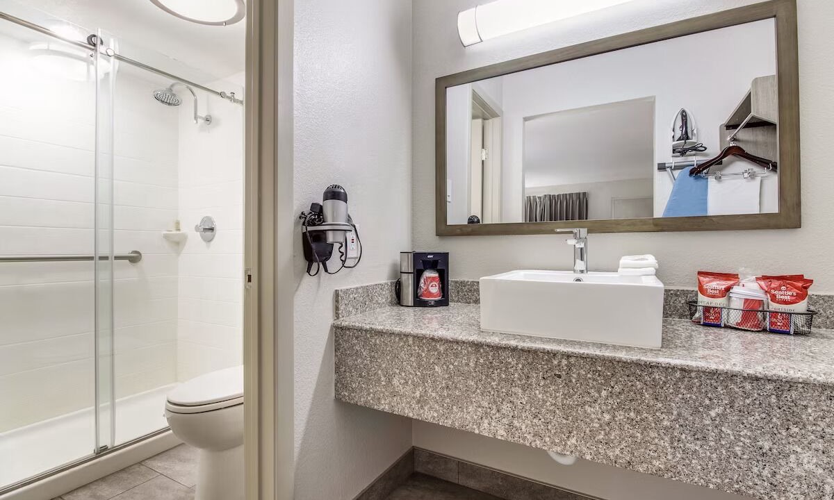 Photo of Bathroom in Addison