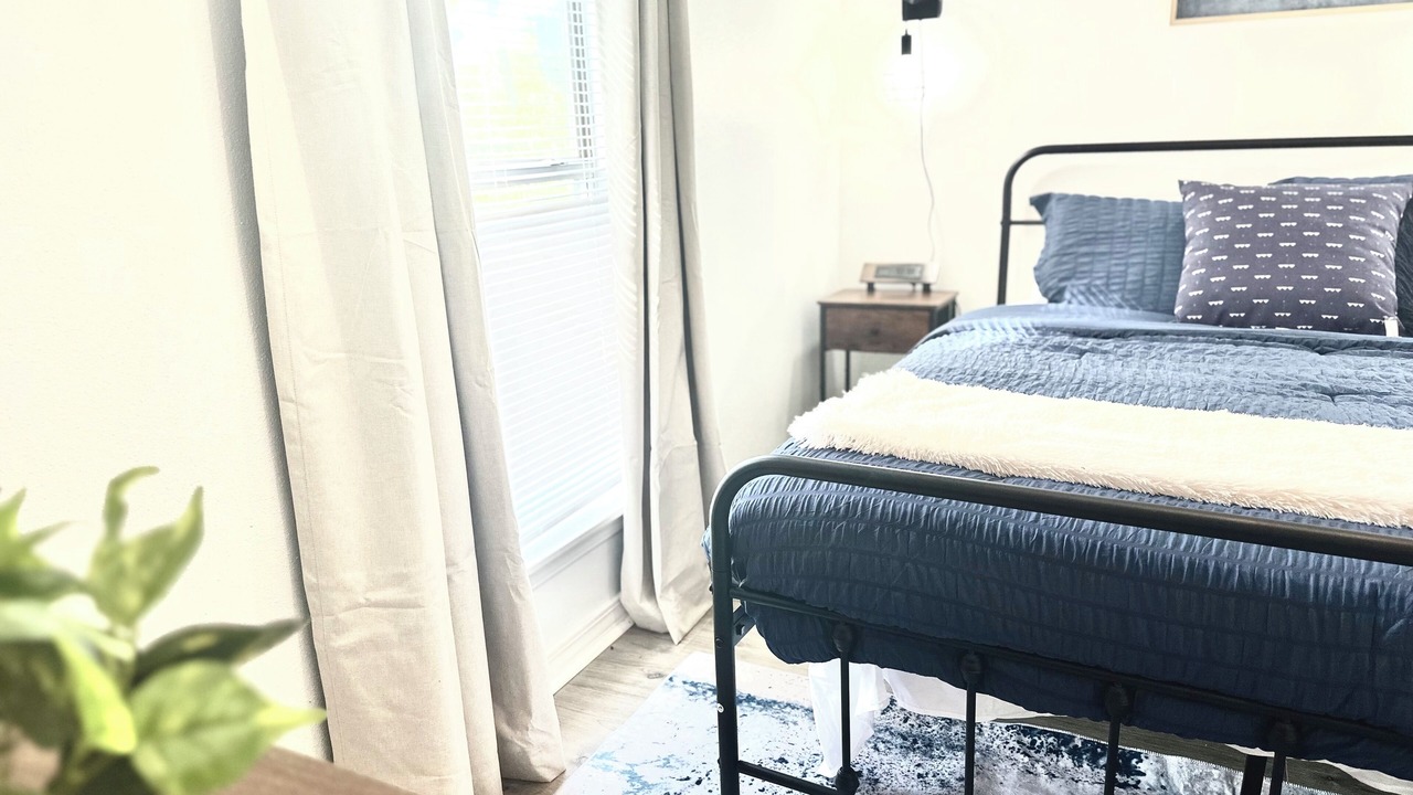 Photo of Bedroom in Pascagoula