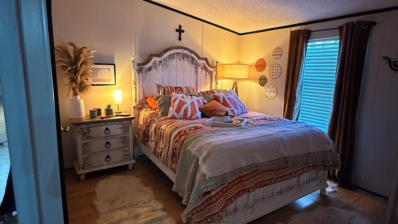 Photo of Bedroom in Bethany