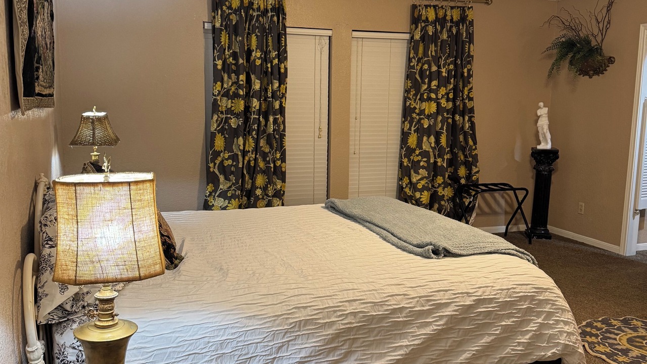 Photo of Bedroom in Joshua