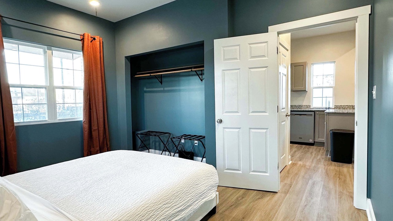 Photo of Bedroom in Main Street Historic District