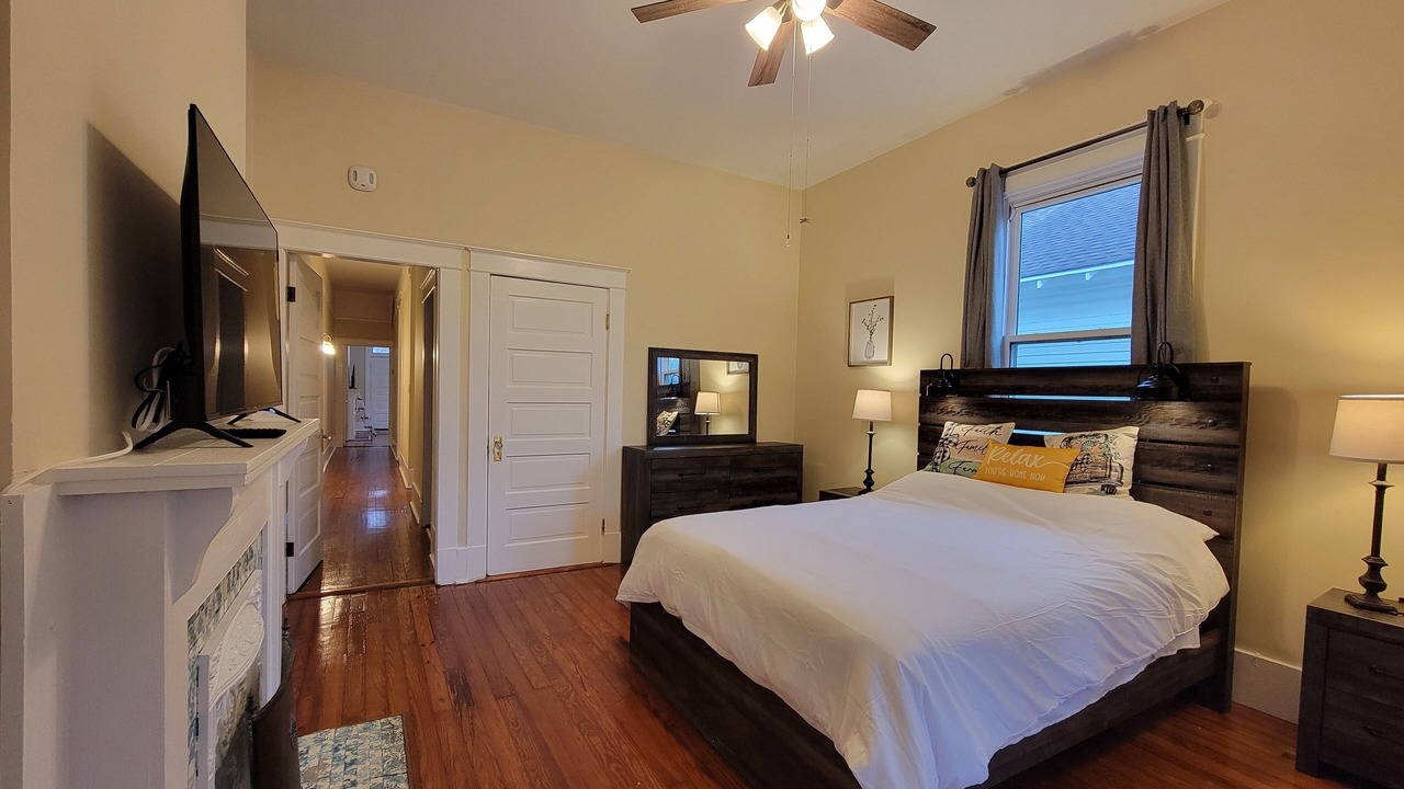 Photo of Bedroom in East Carrollton