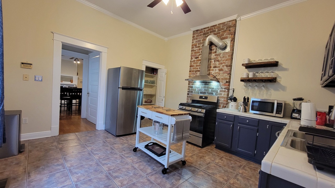 Photo of Kitchen in East Carrollton
