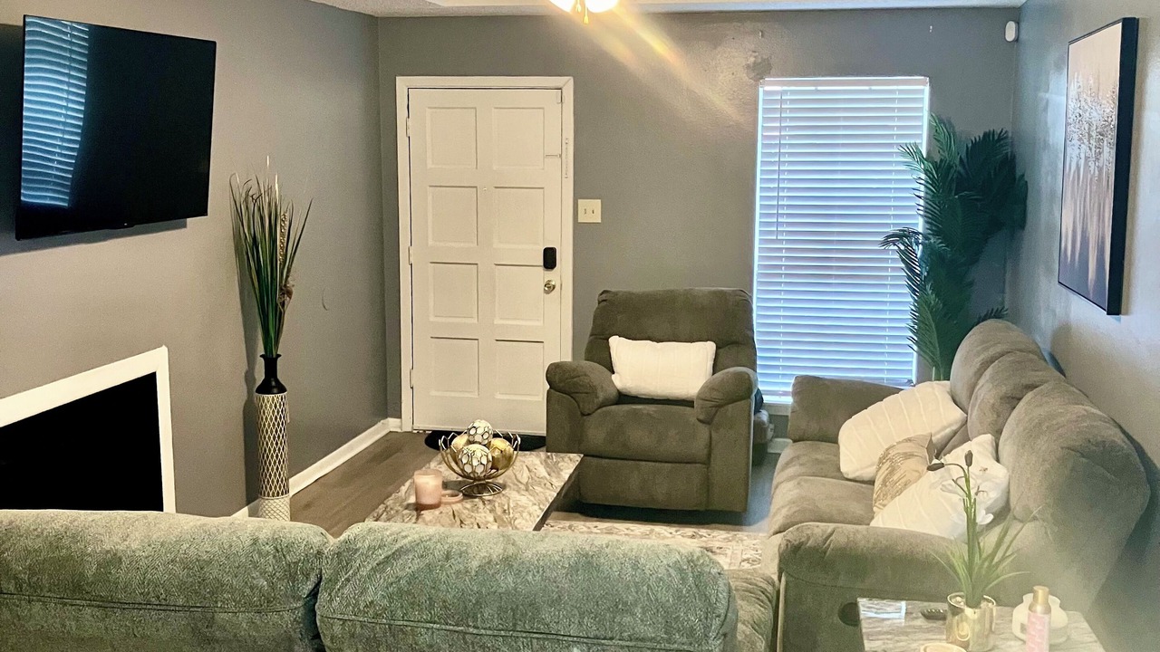 Photo of Livingroom in Baker