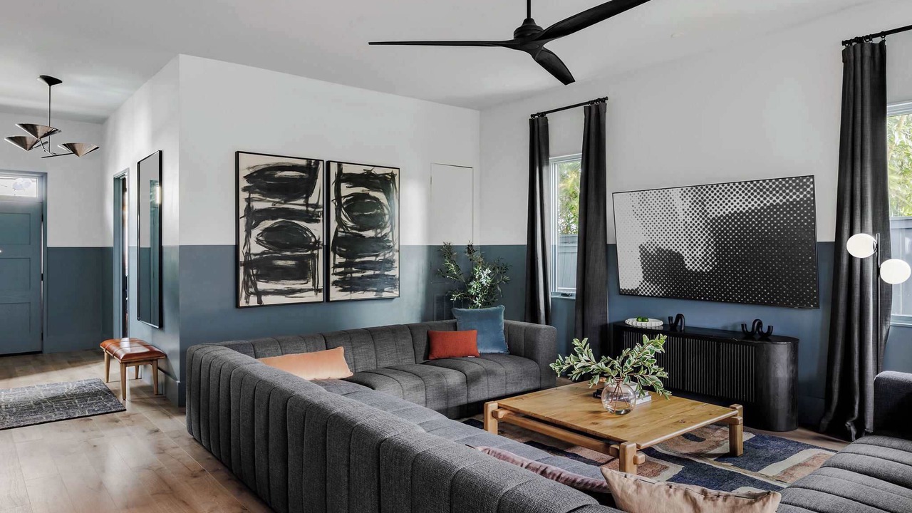 Photo of Livingroom in Lower Garden District