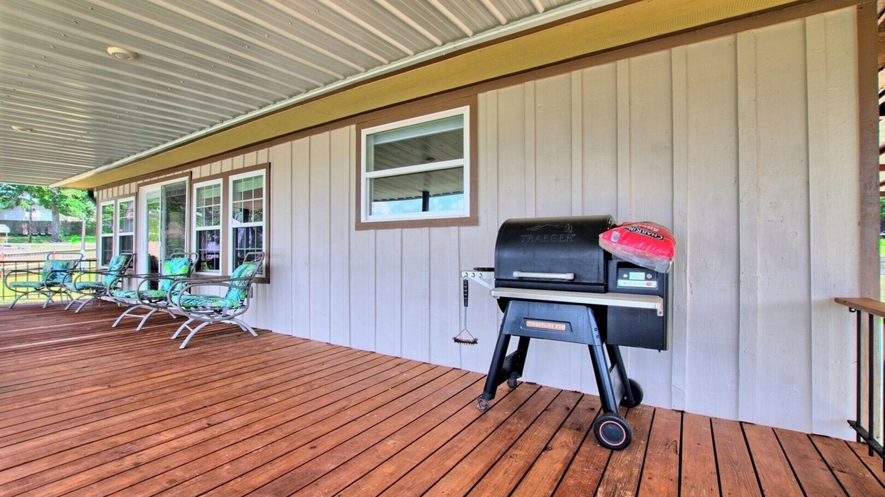 Photo of Patio Balcony in Milam