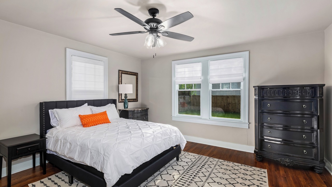 Photo of Bedroom in Mid City South