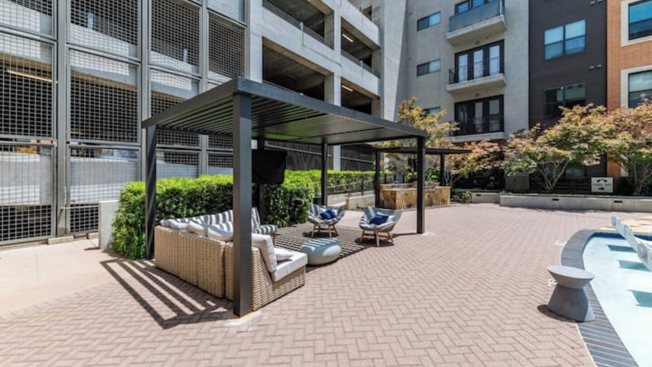 Photo of Patio Balcony in Dallas Design District