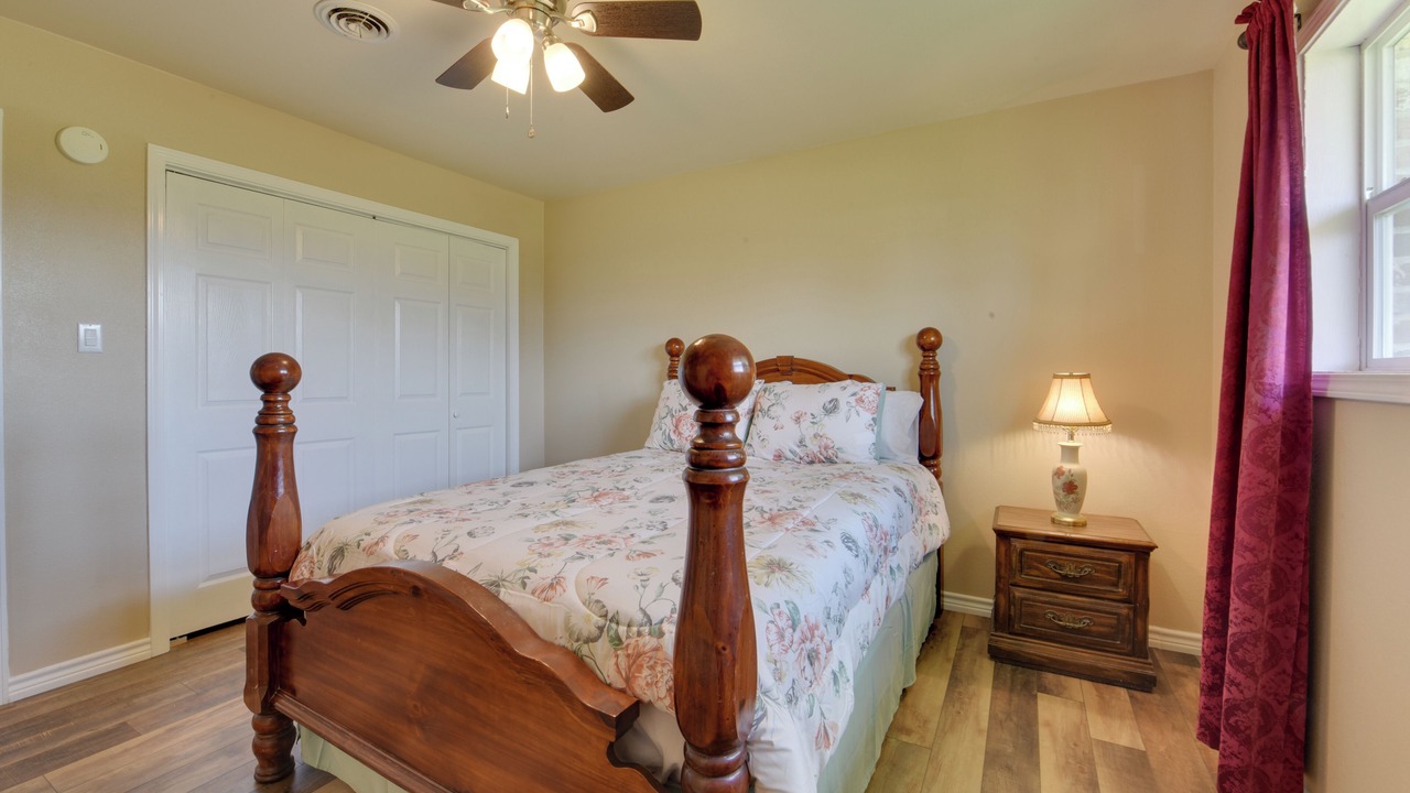 Photo of Bedroom in Westlake