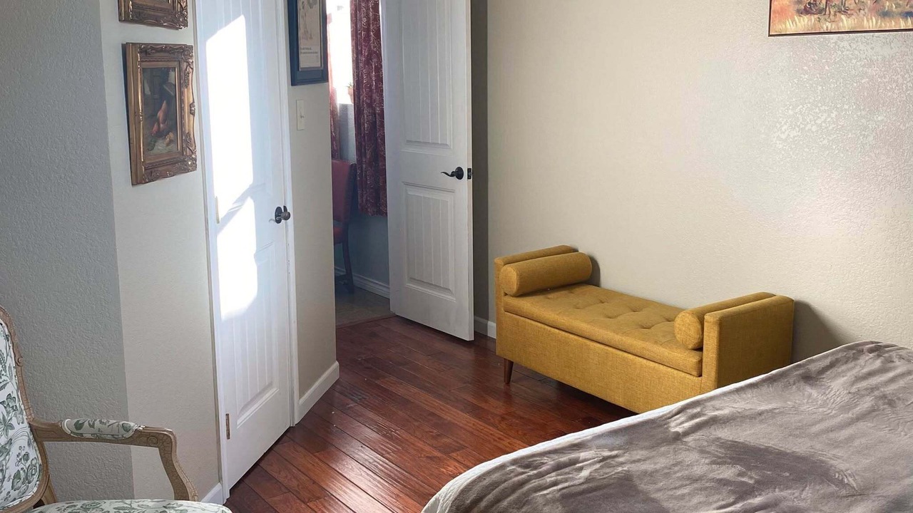 Photo of Bedroom in Glen Rose