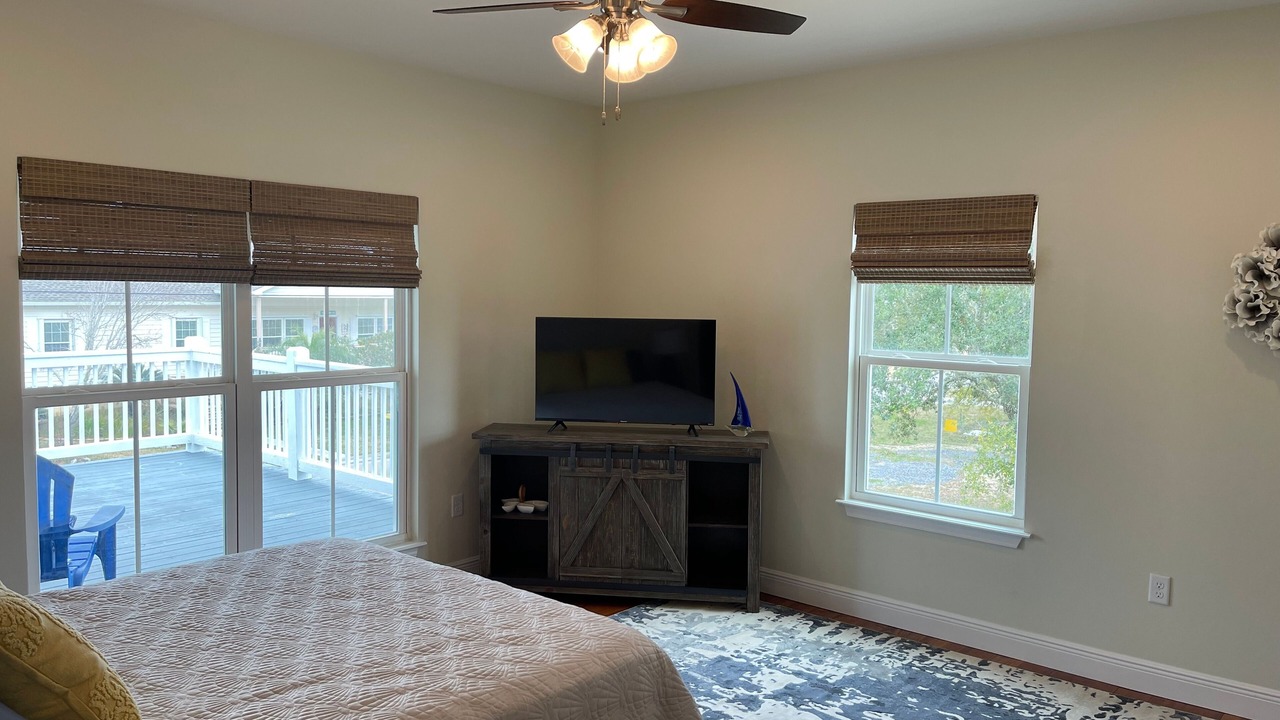 Photo of Bedroom in Henderson Point