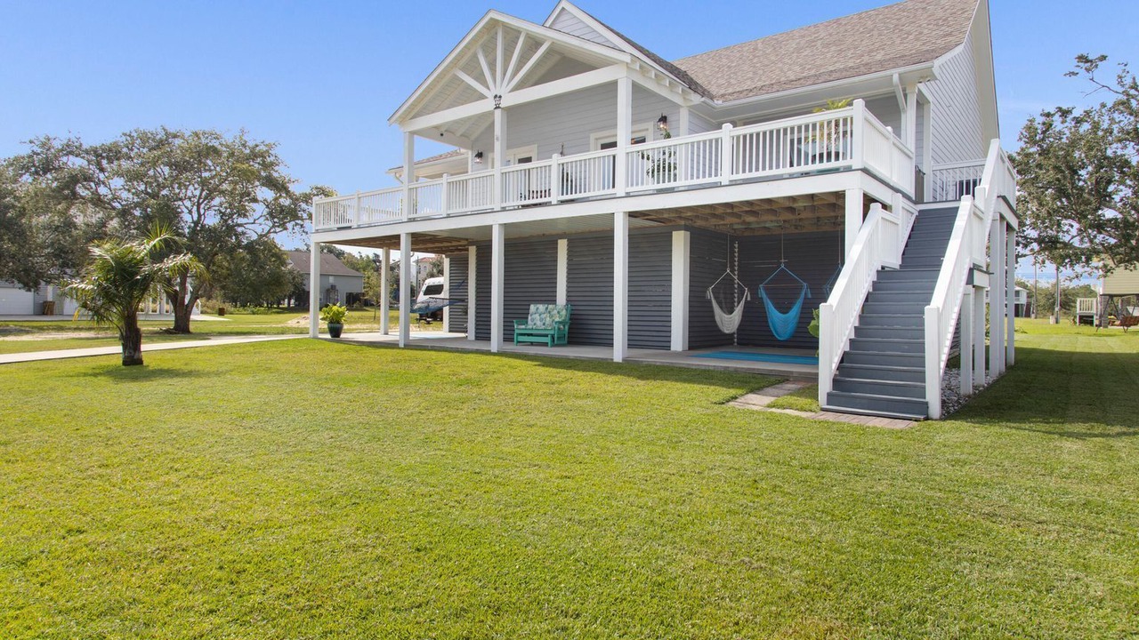 Photo of Outdoor in Henderson Point