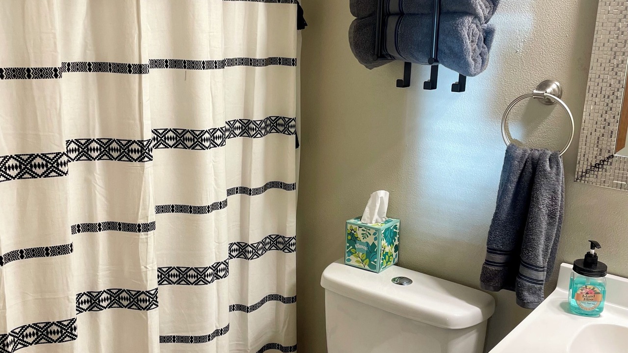 Photo of Bathroom in Hawkins