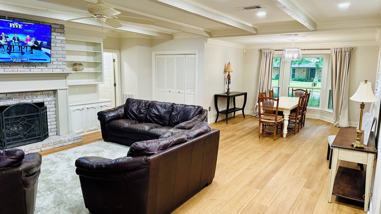 Photo of Livingroom in Highlands - Perkins