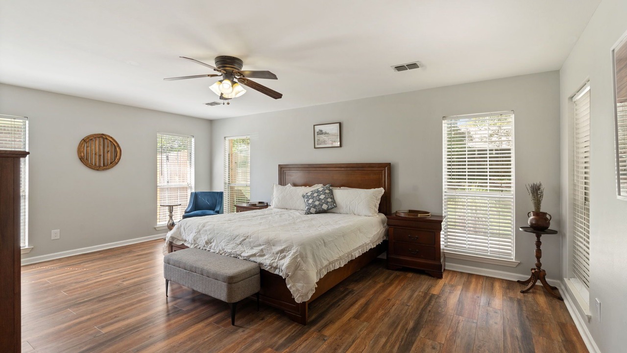 Photo of Bedroom in Diamondhead