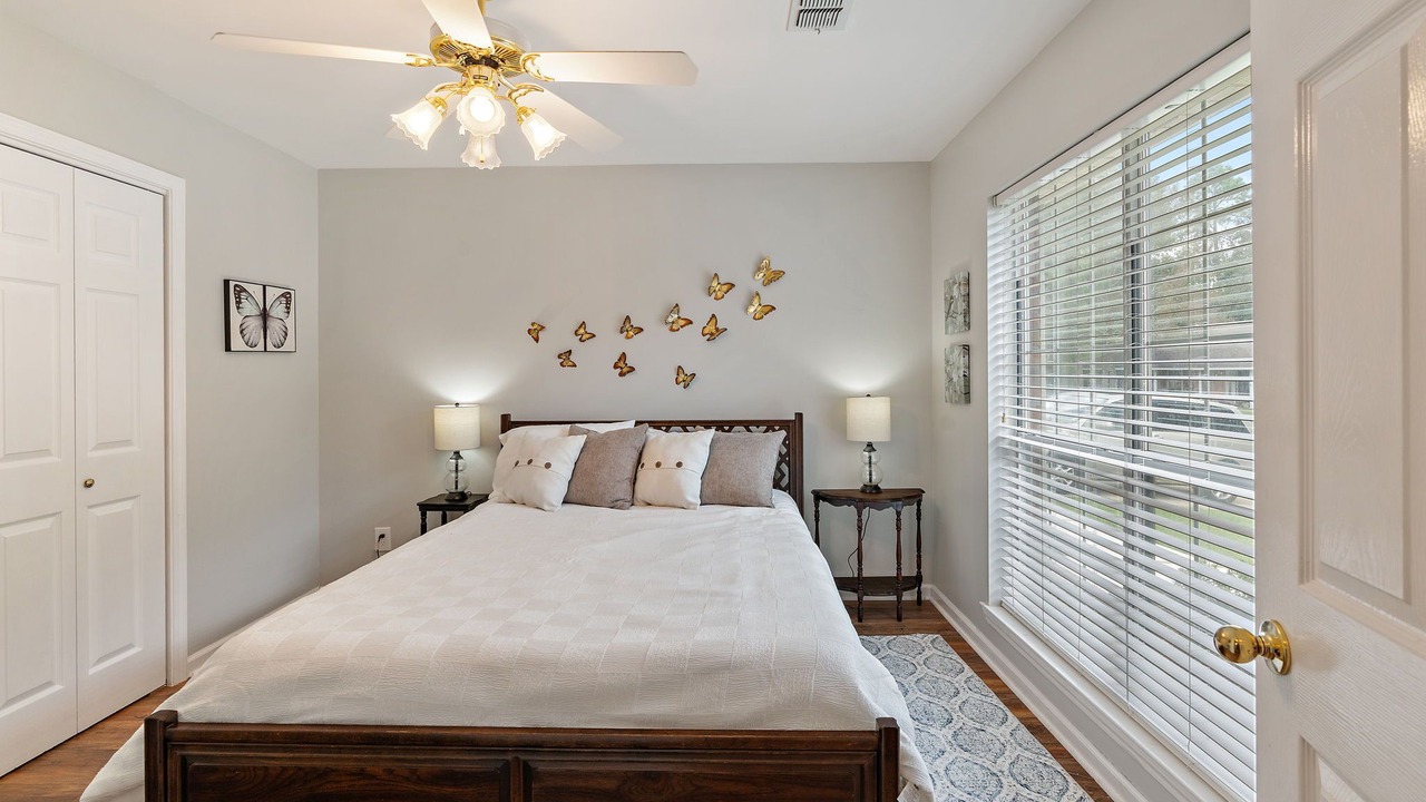 Photo of Bedroom in Diamondhead