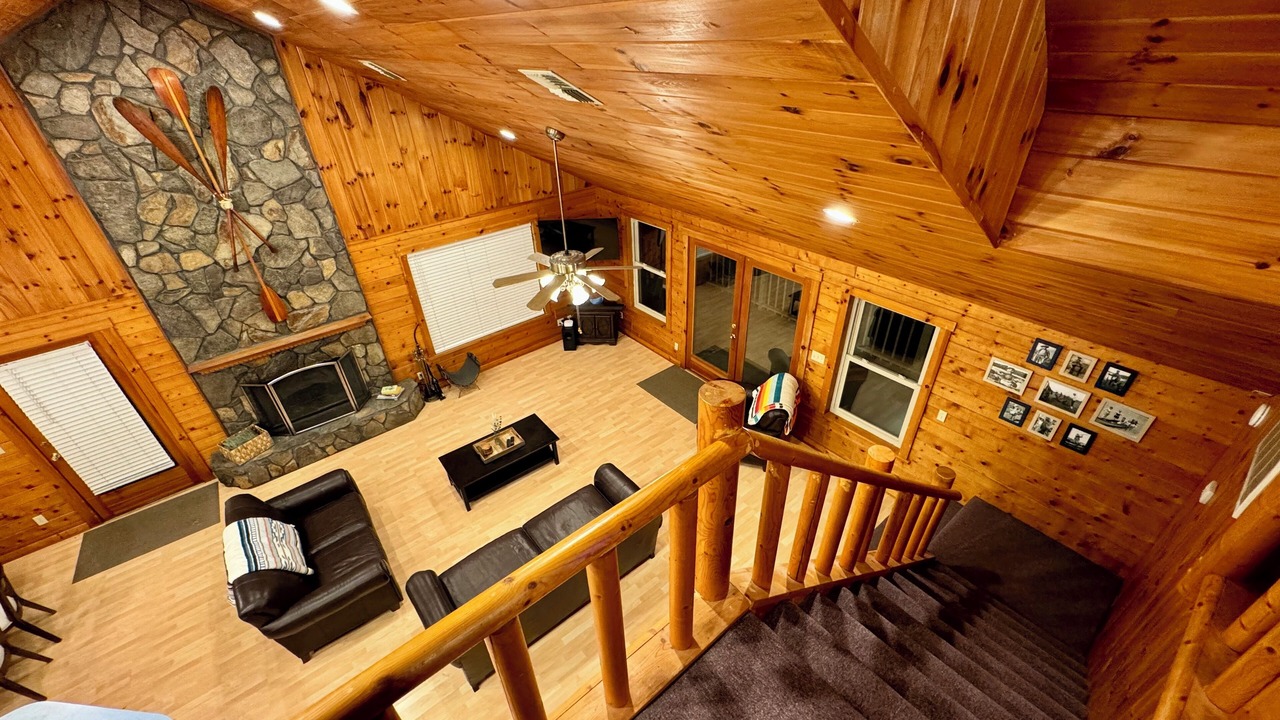 Photo of Livingroom in Mooringsport