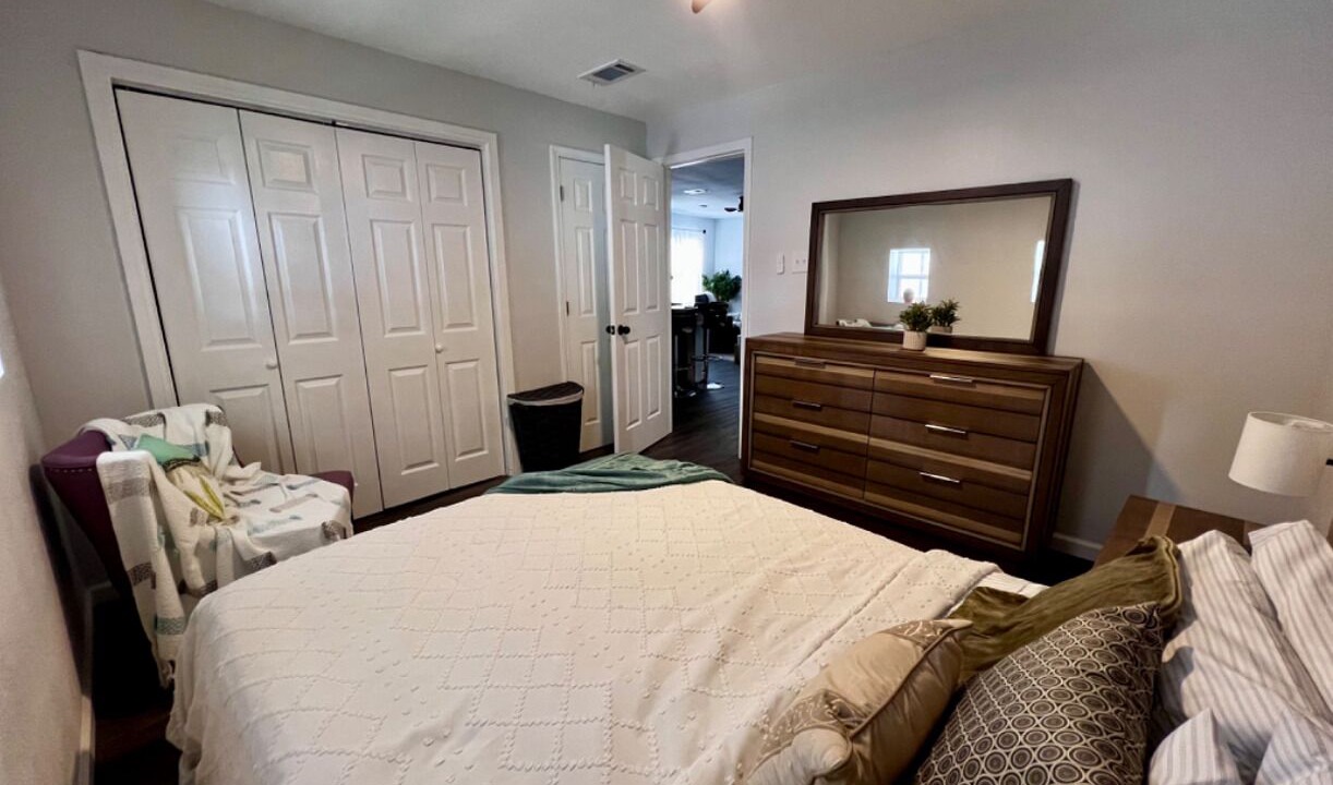 Photo of Bedroom in Behrman