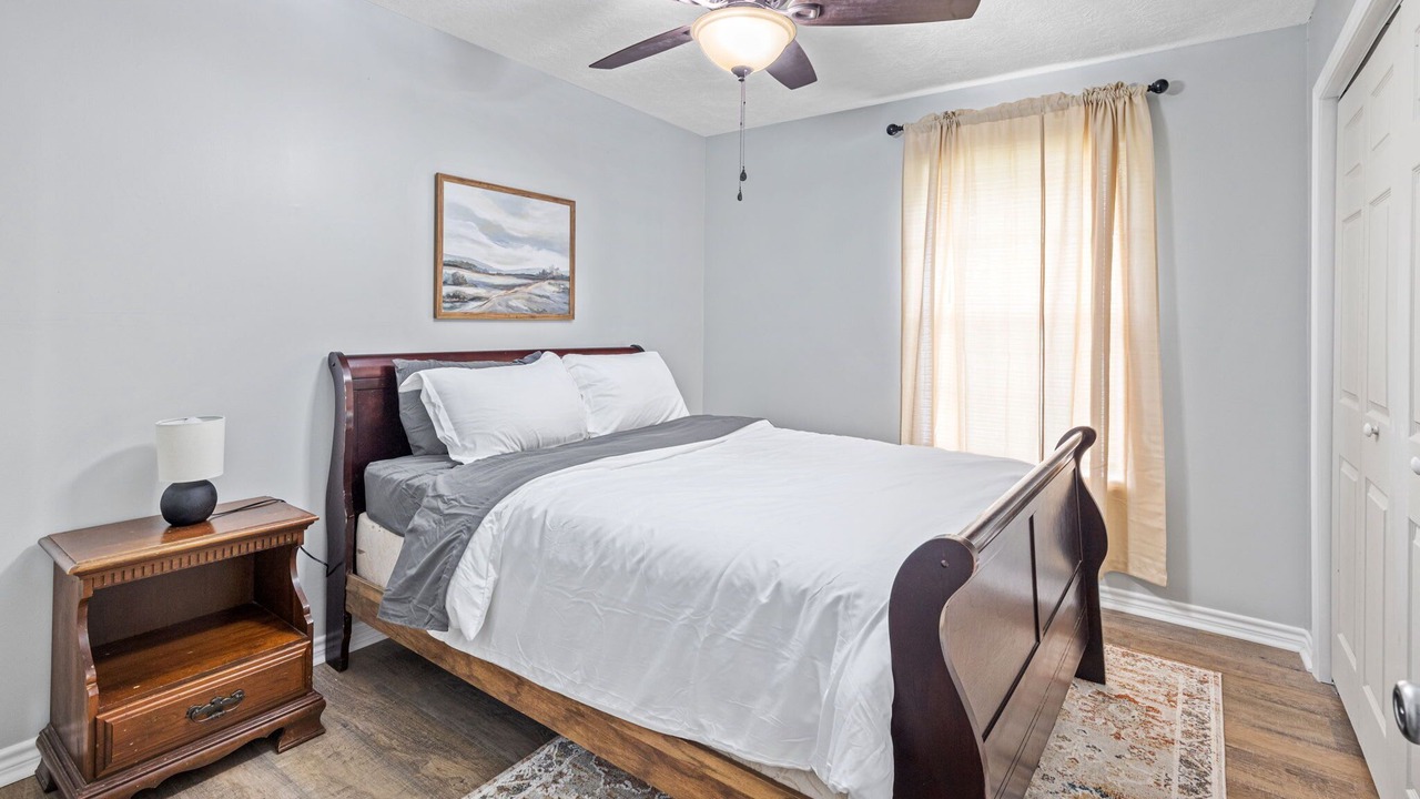 Photo of Bedroom in Carlyss