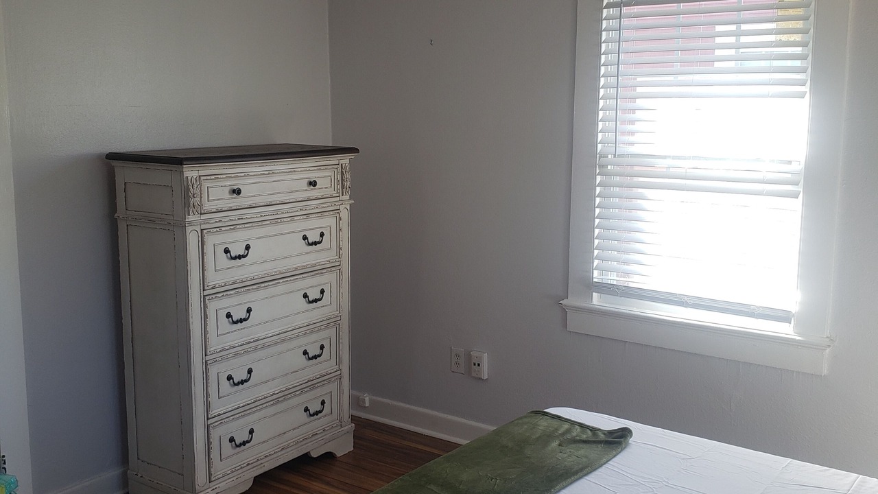Photo of Bedroom in Whitney
