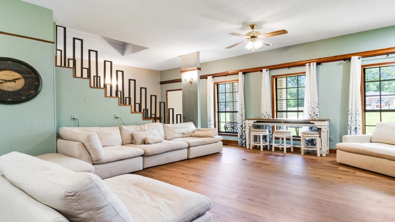Photo of Livingroom in Opelousas