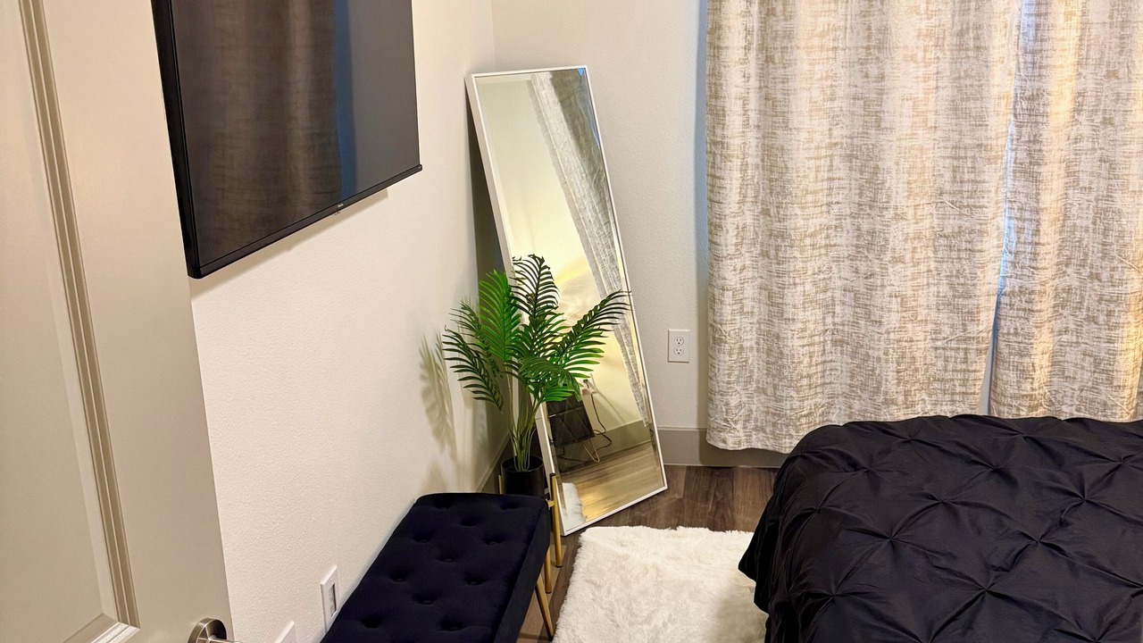 Photo of Bedroom in Addison