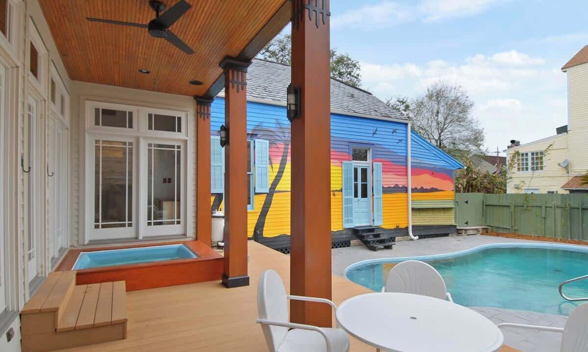 Photo of Outdoor in Uptown Historic District