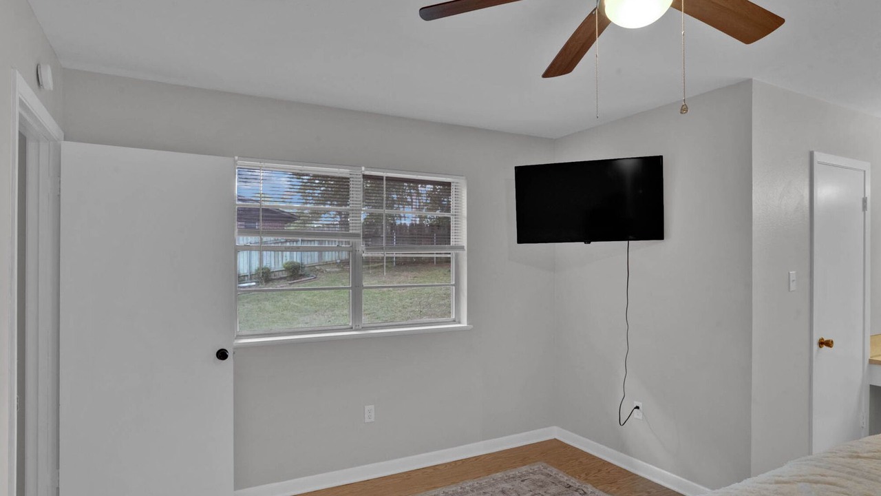 Photo of Bedroom in Shreveport