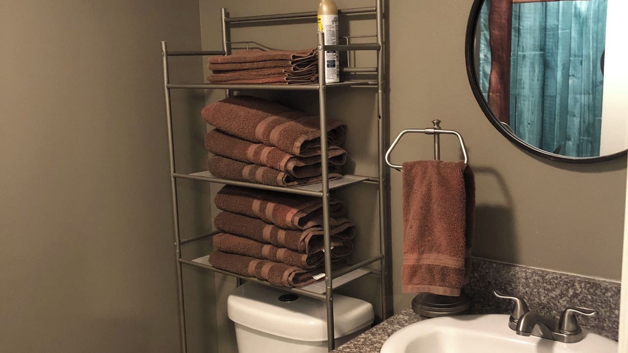 Photo of Bathroom in Boothville-Venice