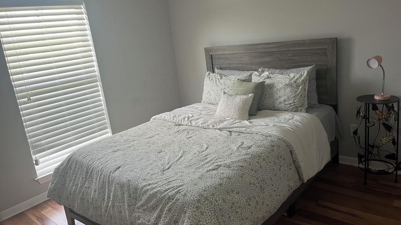 Photo of Bedroom in Milton