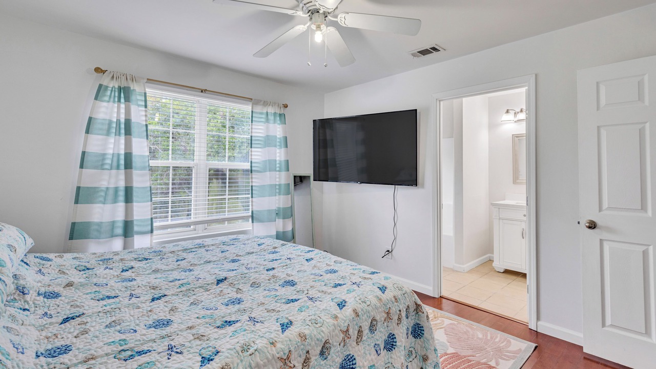 Photo of Bedroom in Pass Christian