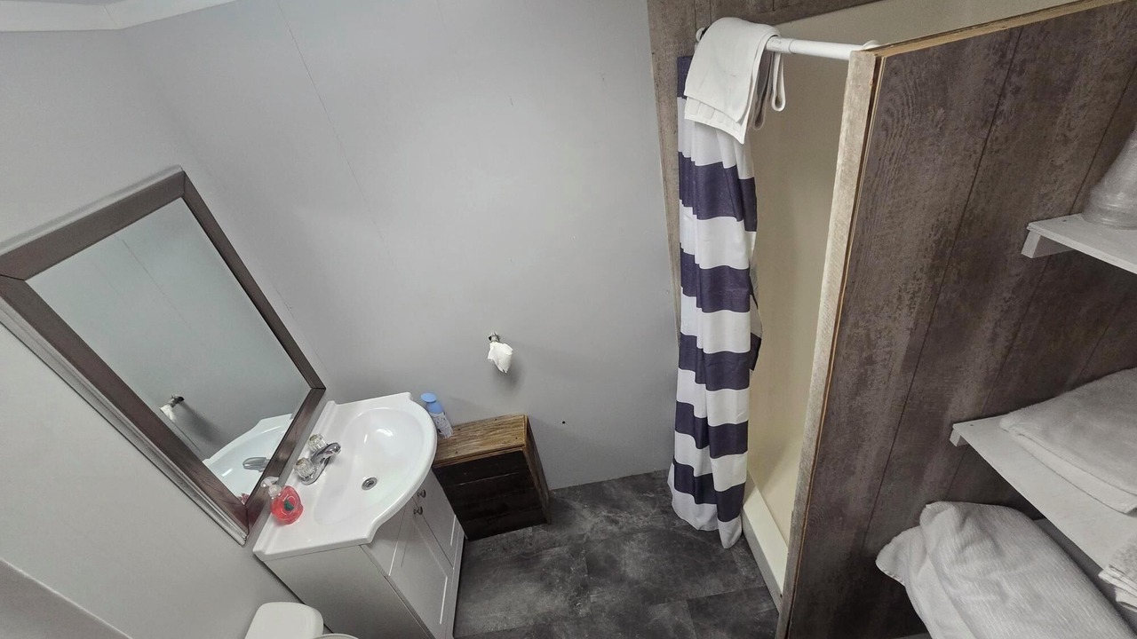Photo of Bathroom in Golden Meadow