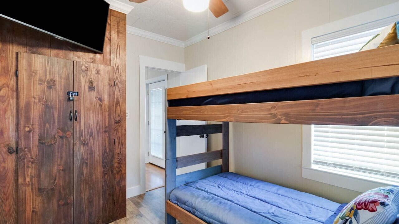Photo of Bedroom in Milton