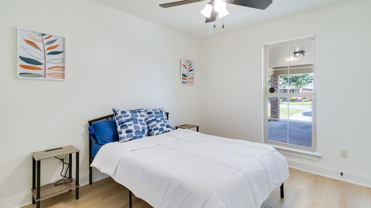 Photo of Bedroom in Abbeville