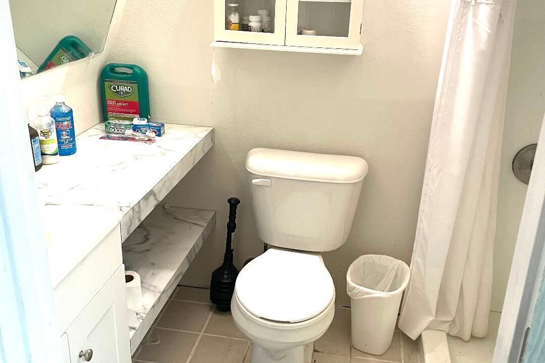 Photo of Bathroom in Barataria