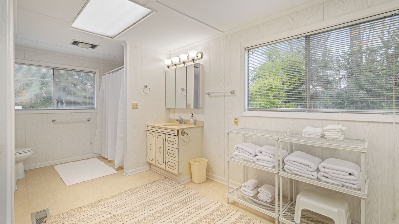 Photo of Bathroom in Monterey