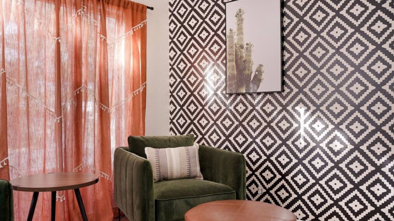Photo of Livingroom in Whispering Oaks