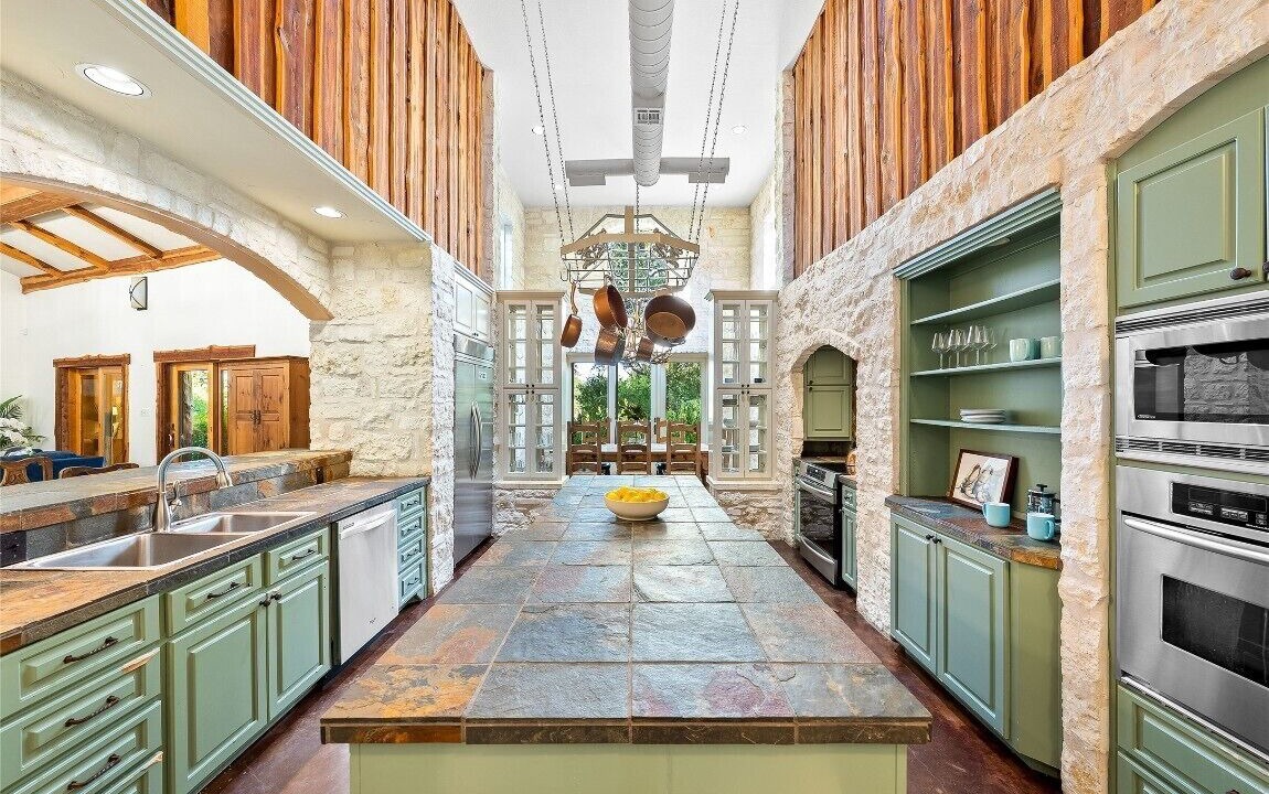 Photo of Kitchen in La Hacienda Estates