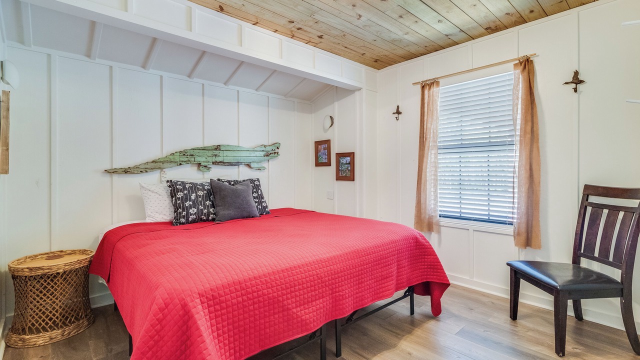 Photo of Bedroom in Atchafalaya