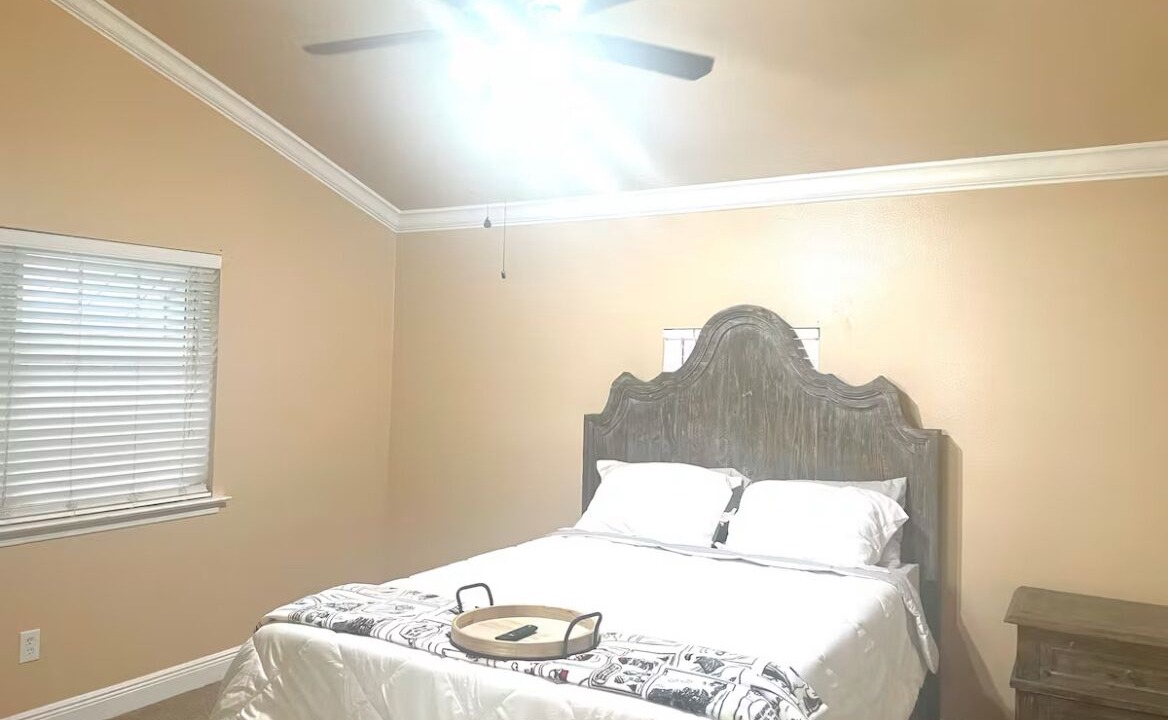 Photo of Bedroom in Tall Timbers - Brechtel